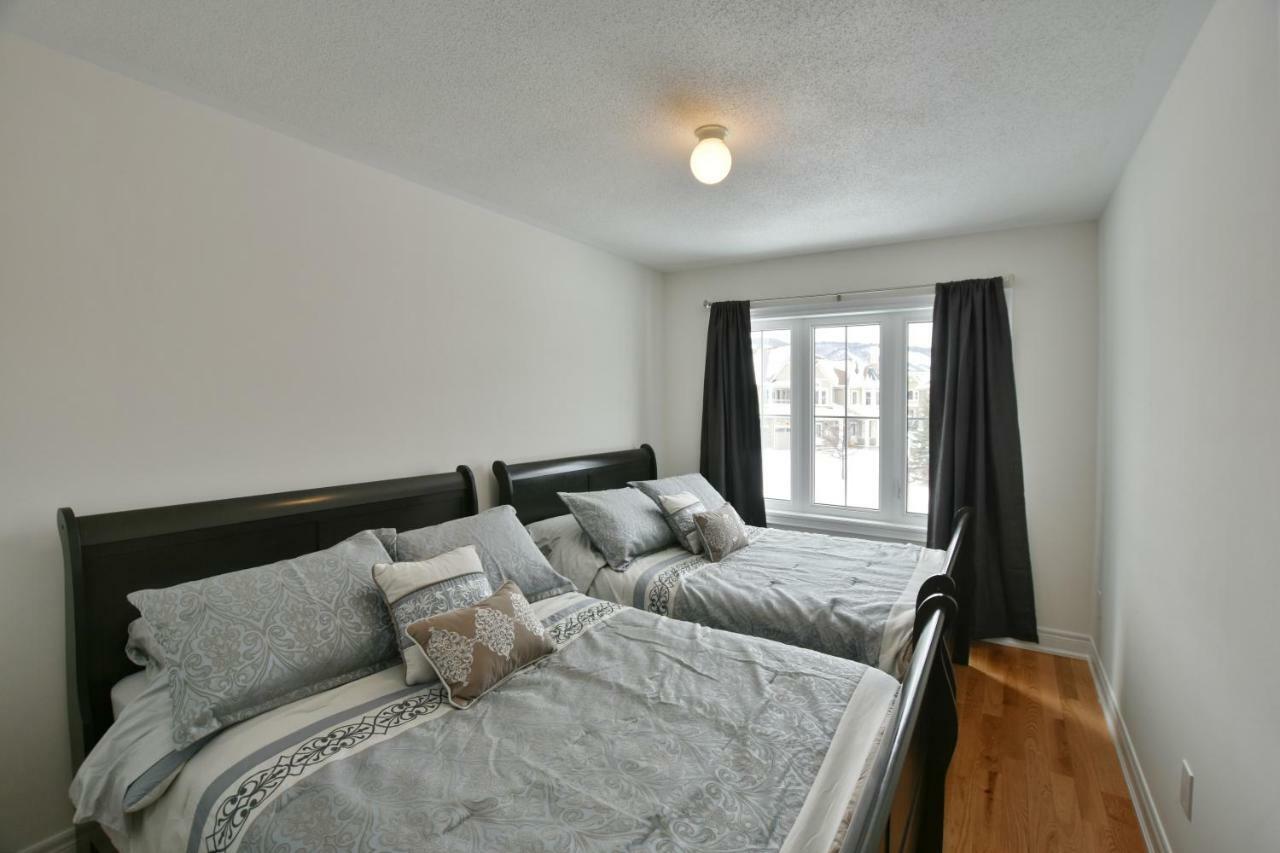 New Blue Mountain Village Snowbridge Executive Townhome Sleeps 10 With Outdoor Pool And Shuttle Nottawa Exterior foto